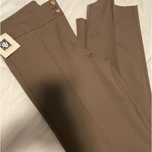 Beautiful trousers 😍